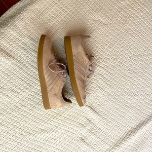 Adidas Gazelle size 10